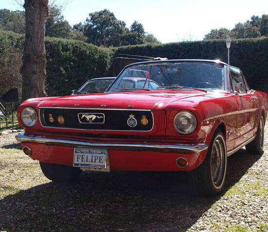 Ford Mustang de 1965 (Madrid)