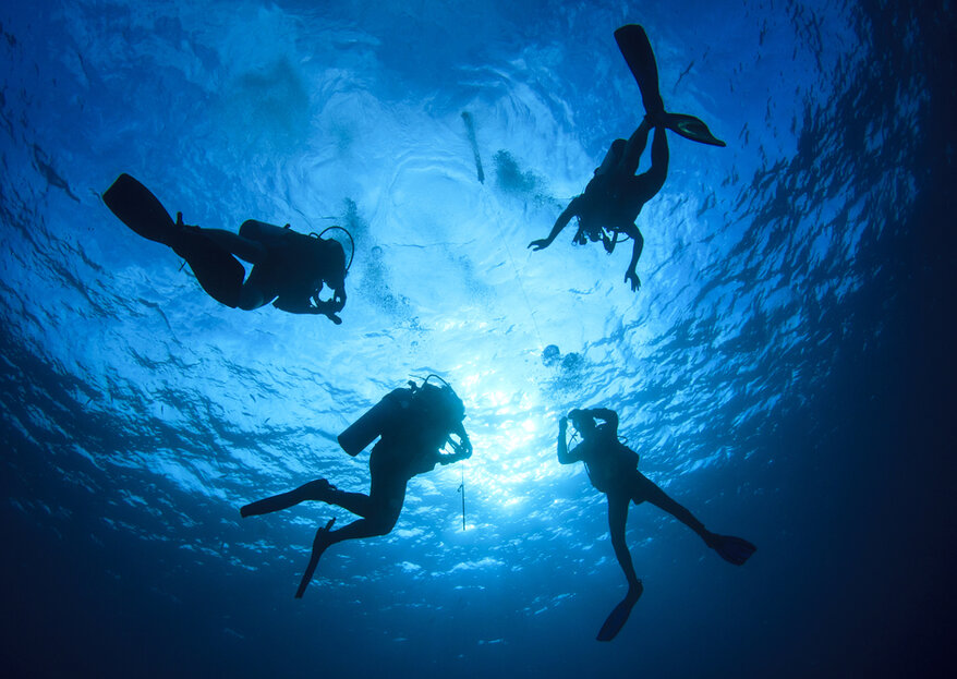 Los 9 mejores lugares del mundo para hacer submarinismo en tu luna de miel